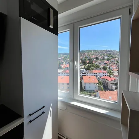 Modern & Stylish With Full Amenities Apartament Sarajewo